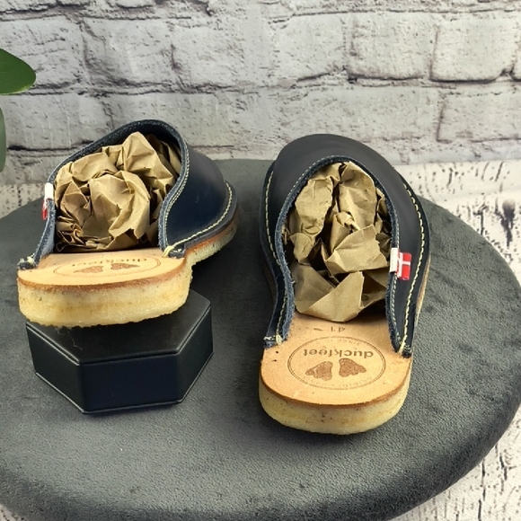 Duckfeet Navy Blue Leather Clogs BLåVAND SOLD OUT Unisex 41 Men's 8.5 Women's 10 - Picture 4 of 9